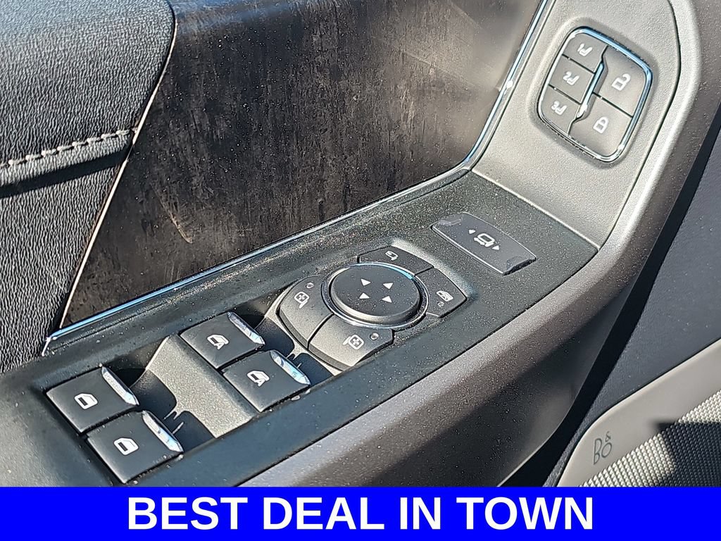 New 2026 Ford F250 Lariat w/ Black Appearance Package AWD/4WD image 28