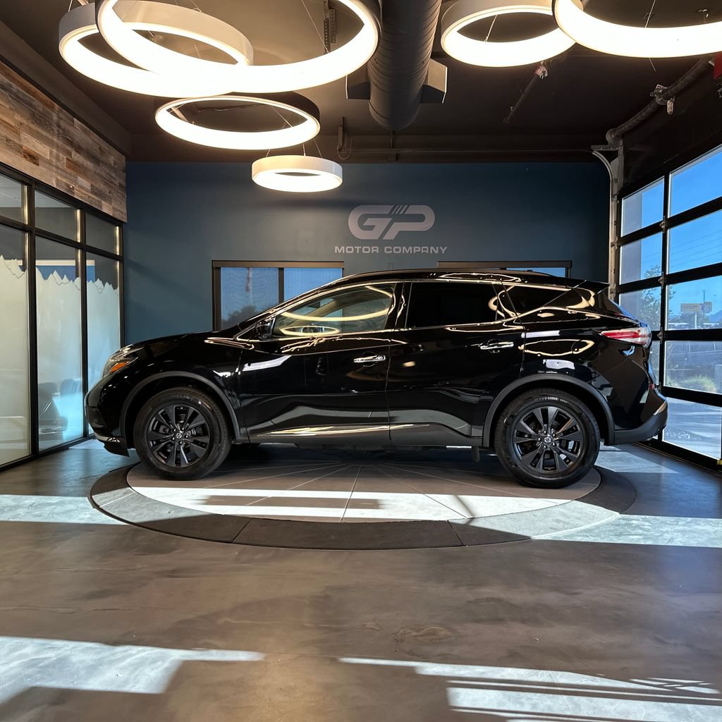 Used 2018 Nissan Murano SV w/ Premium Package AWD/4WD image 6