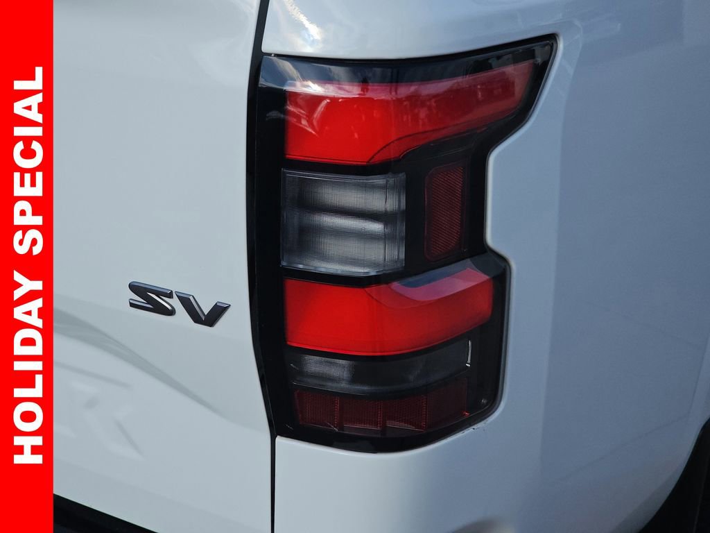 Used 2023 Nissan Frontier SV w/ Technology Package image 40