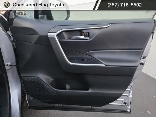Used 2024 Toyota RAV4 XLE Premium image 46