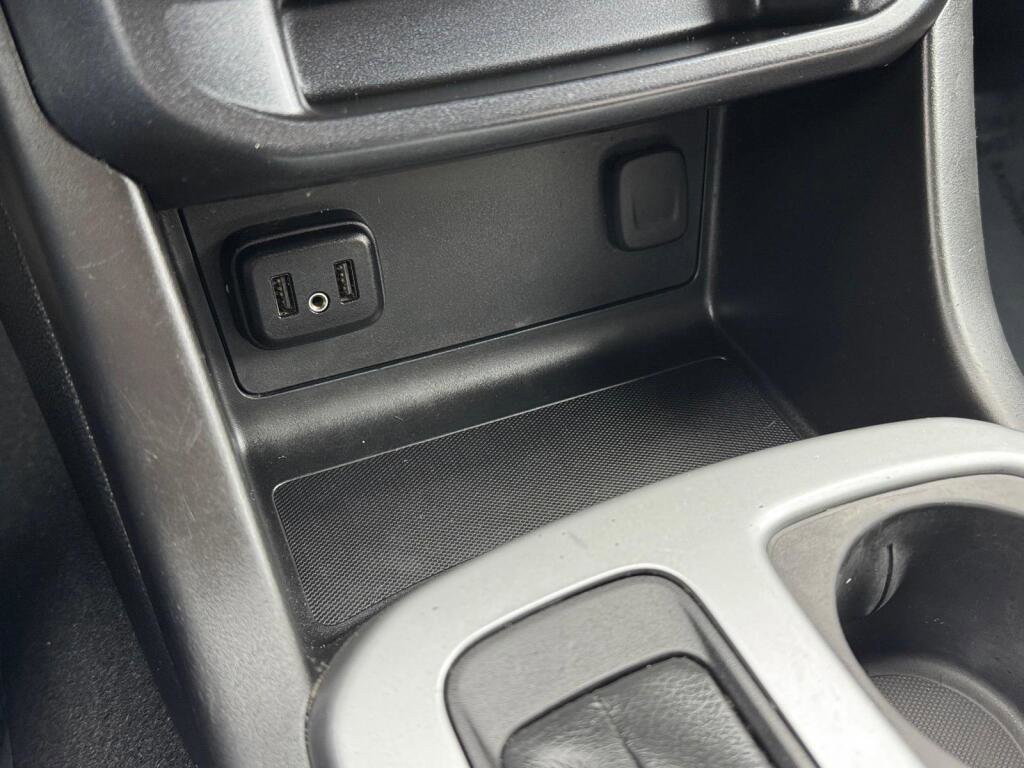 Used 2020 Chevrolet Colorado LT AWD/4WD image 18