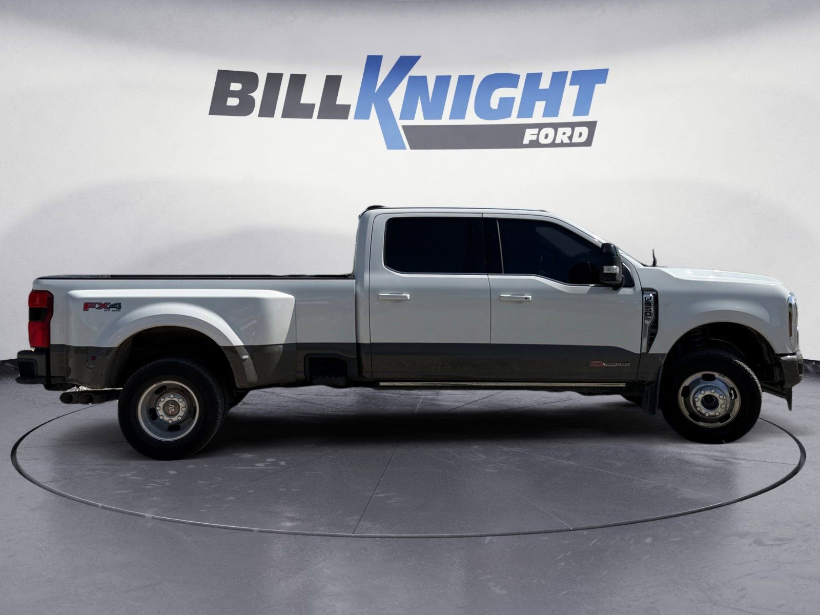 Used 2026 Ford F350 King Ranch AWD/4WD image 3