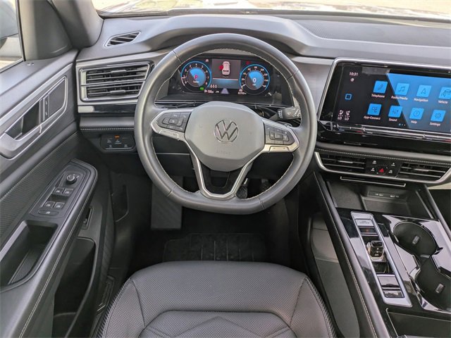 Used 2024 Volkswagen Atlas Cross Sport SE image 13