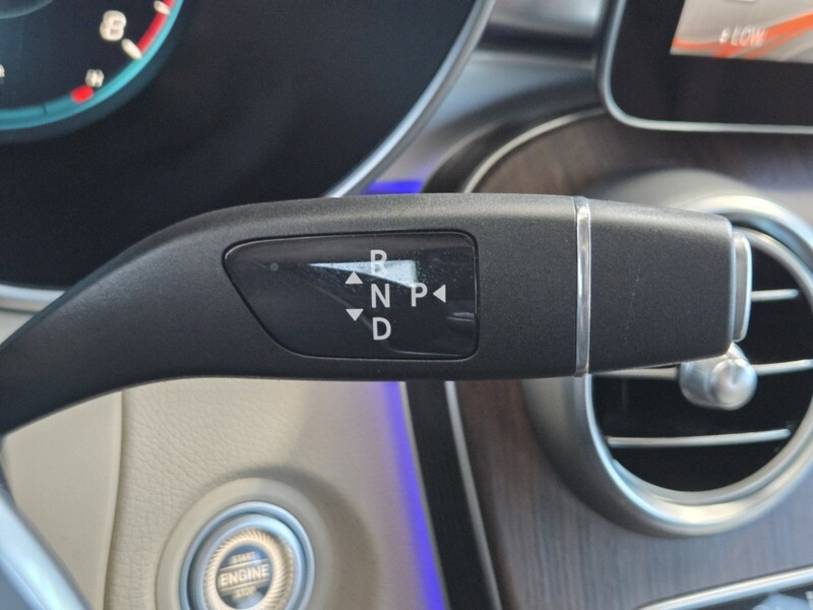 Certified 2022 Mercedes-Benz GLC 300 image 28