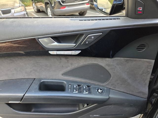 Used 2017 Audi A8 L 3.0T w/ Executive Package image 28