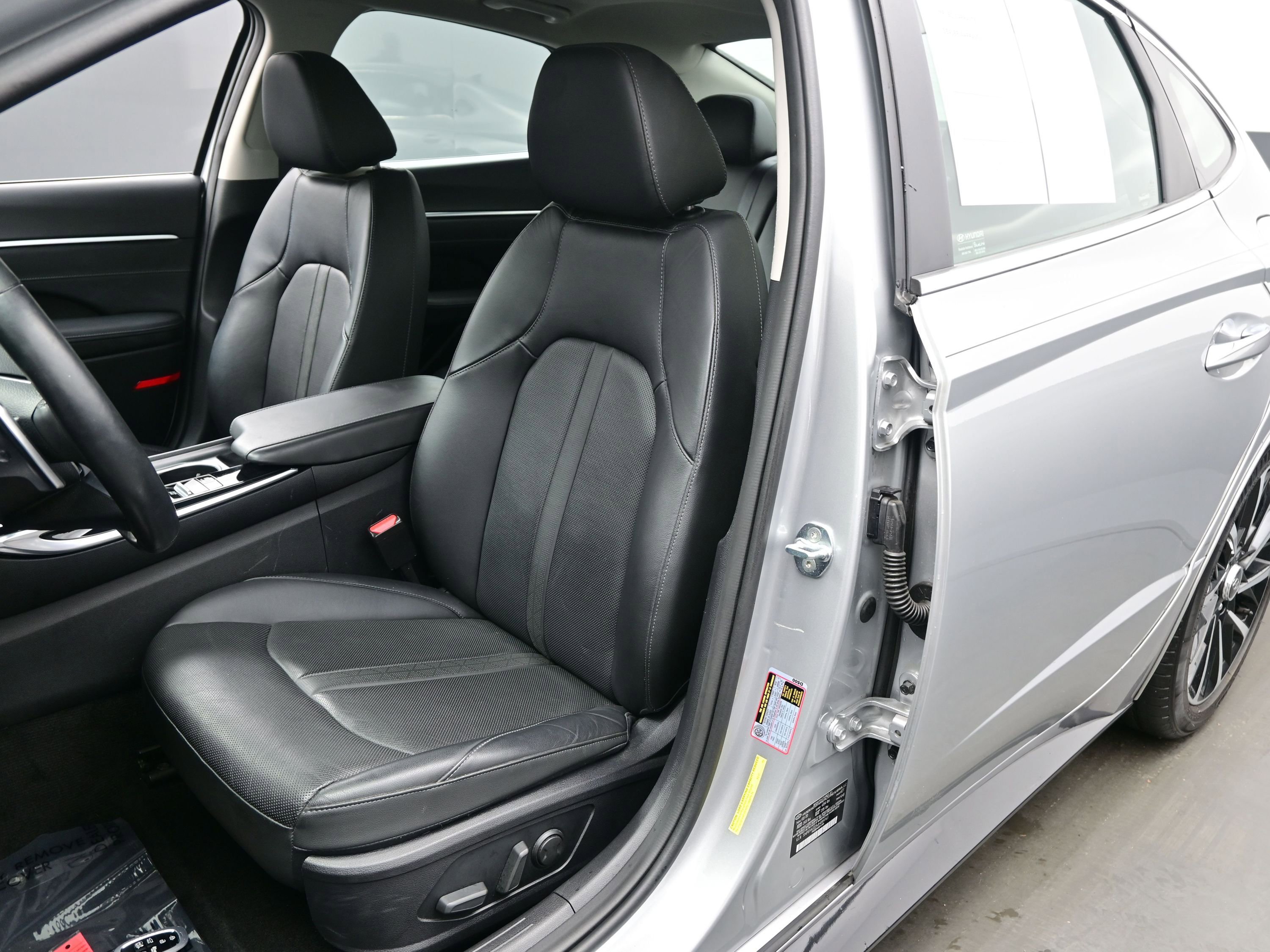 Used 2021 Hyundai Sonata Limited image 13