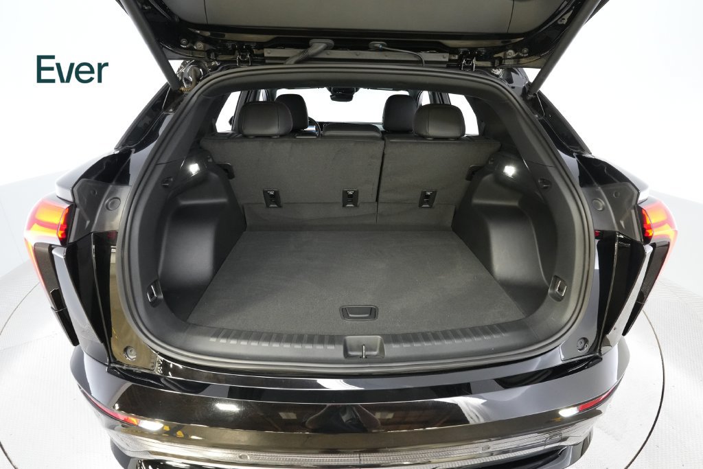 Used 2024 Chevrolet Blazer EV RS AWD/4WD image 8