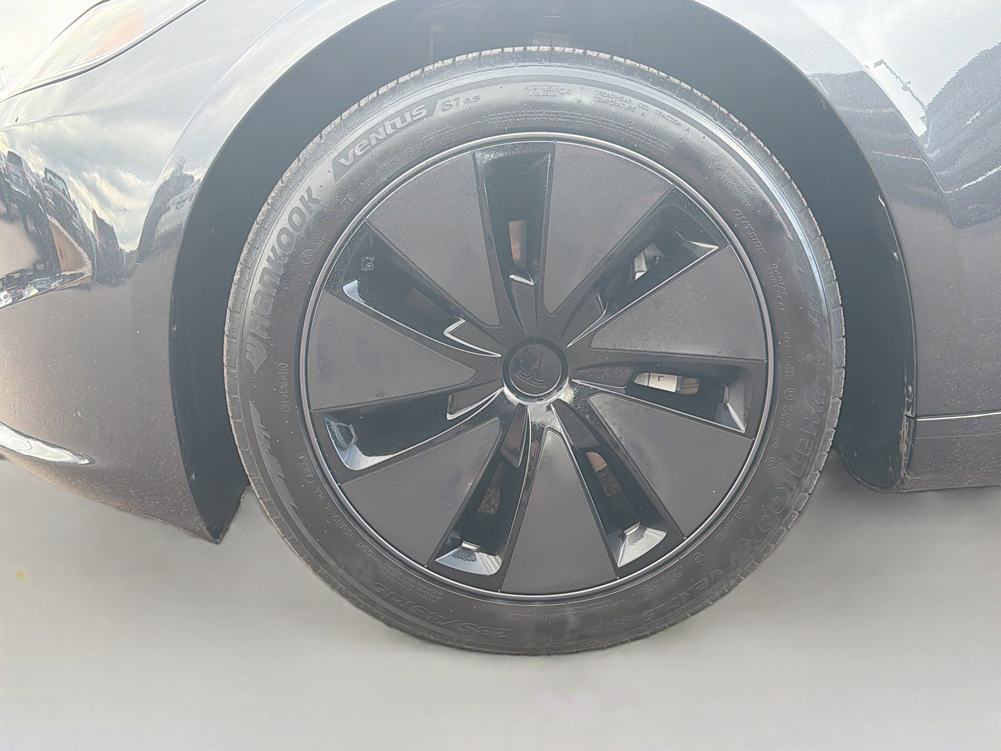 Used 2025 Tesla Model 3 Long Range AWD/4WD image 11