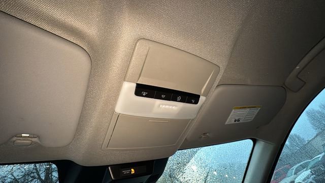 Used 2024 Nissan Rogue S image 27