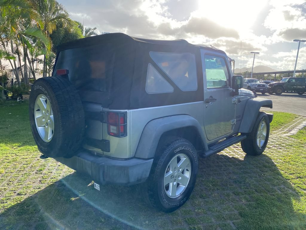 Used 2018 Jeep Wrangler Sport AWD/4WD image 7
