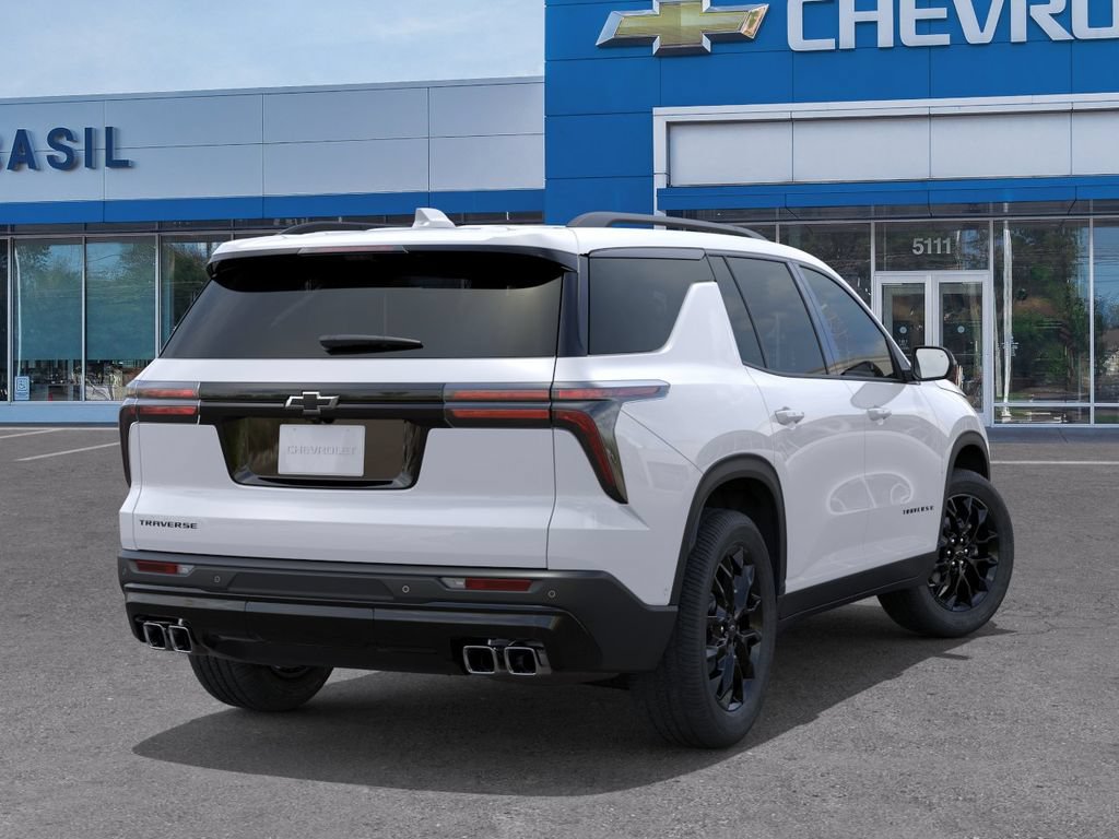 Used 2026 Chevrolet Traverse LT w/ Midnight/Sport Edition FWD image 4