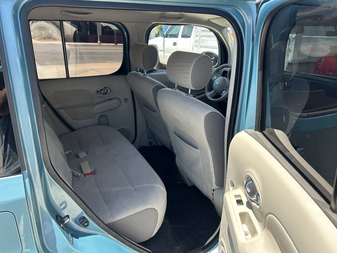 Used 2009 Nissan Cube 1.8 SL w/ SL Preferred Pkg FWD image 24