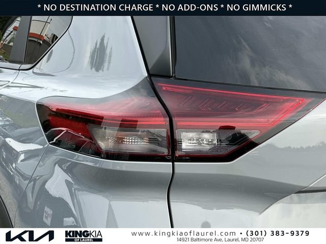 Used 2025 Nissan Rogue SV w/ Rock Creek Premium Package AWD/4WD image 29