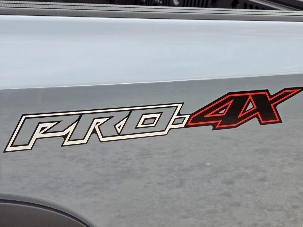 New 2026 Nissan Frontier PRO-4X w/ Pro-4x Convenience Package image 7