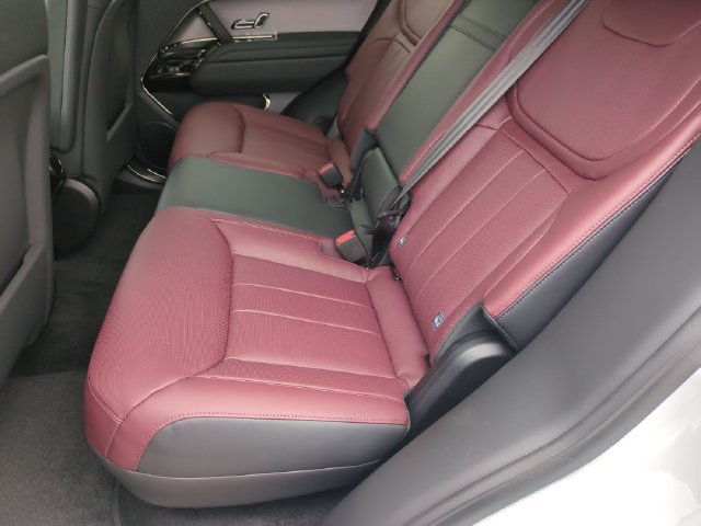New 2027 Land Rover Range Rover Sport Dynamic SE AWD/4WD image 15