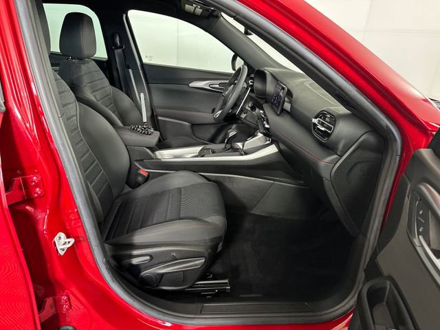 Used 2024 Dodge Hornet R/T w/ R/T Blacktop Package image 28