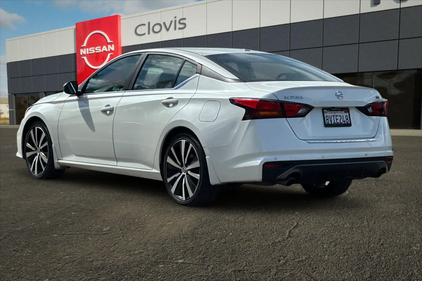 Used 2020 Nissan Altima 2.5 SR FWD image 7