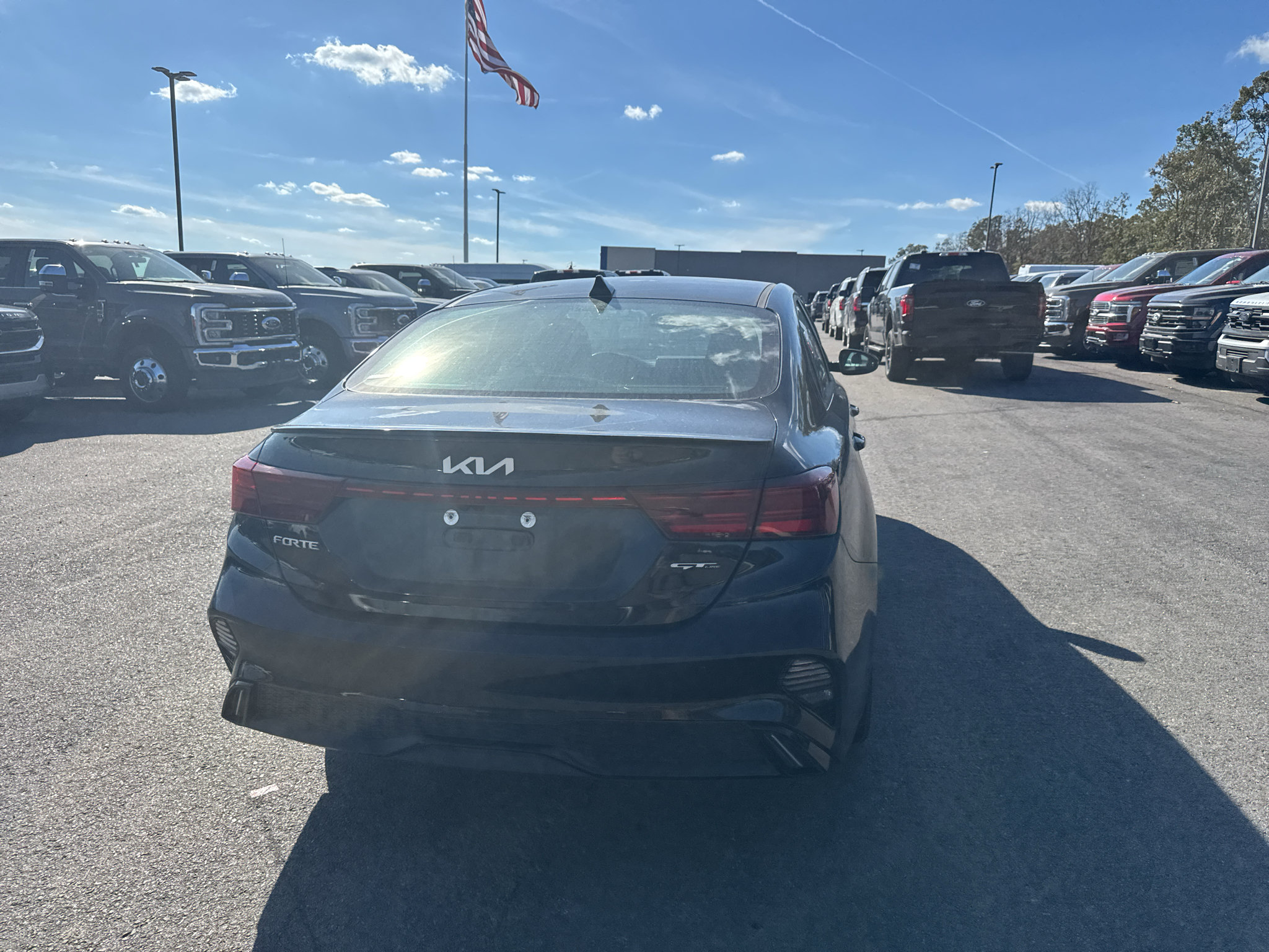 Used 2024 Kia Forte GT-Line FWD image 7