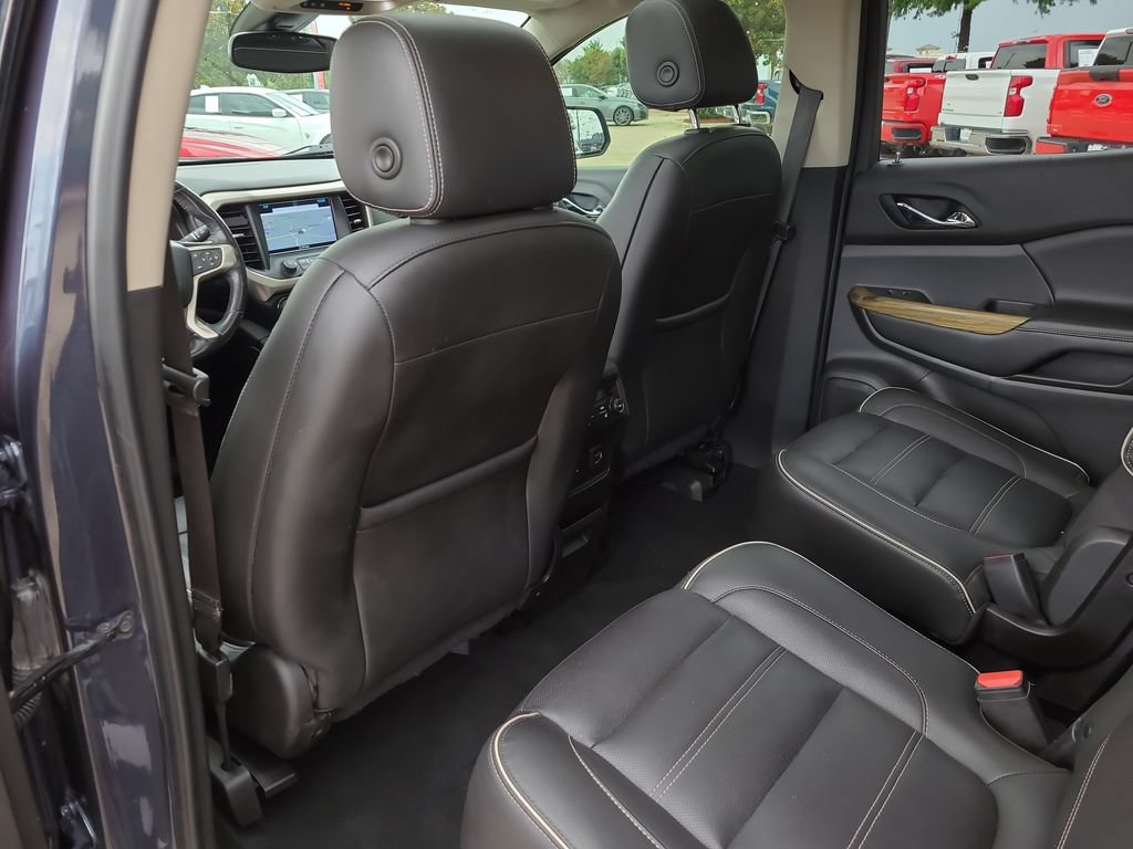 Used 2019 GMC Acadia Denali w/ Technology Package AWD/4WD image 10