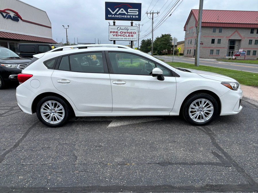 Used 2017 Subaru Impreza 2.0i Premium w/ BSD & Rcta/SRF/Eyesight AWD/4WD image 4