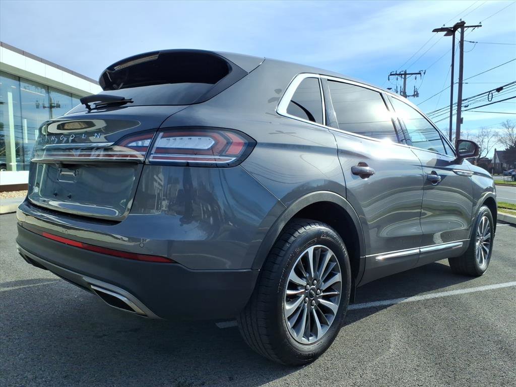 Certified 2022 Lincoln Nautilus AWD w/ Premium Package image 10