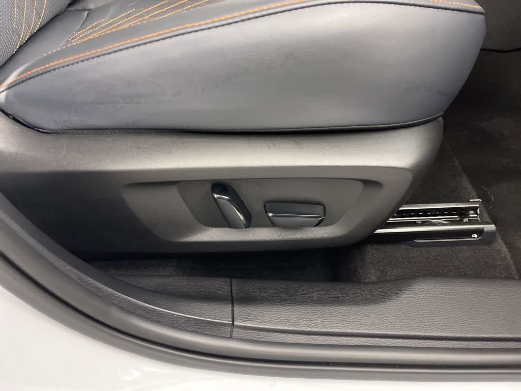 Used 2024 Mitsubishi Outlander SEL image 8