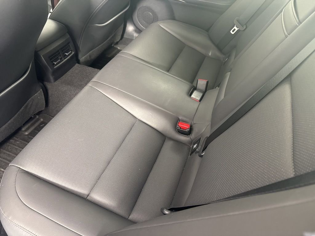 Used 2016 Lexus IS 300 AWD w/ Navigation System Package image 8