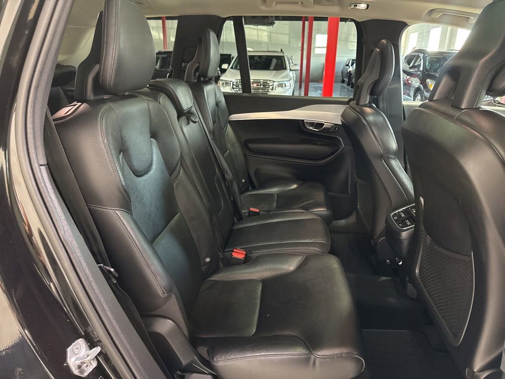 Used 2016 Volvo XC90 T6 Momentum w/ Vision Package AWD/4WD image 30