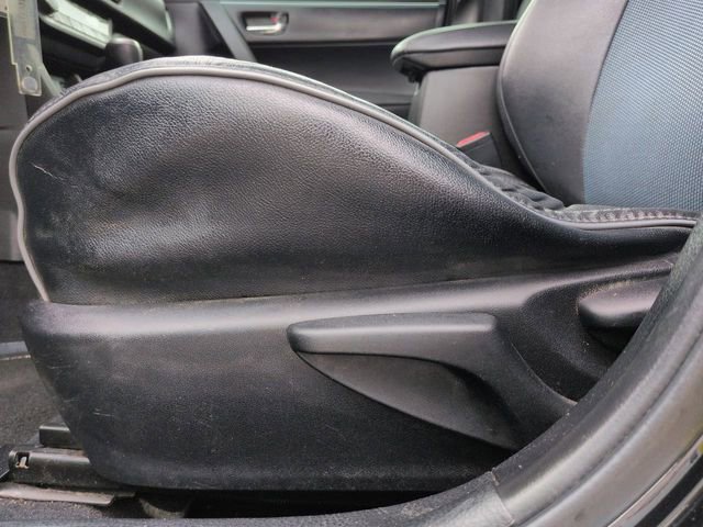 Used 2015 Toyota Corolla S FWD image 22