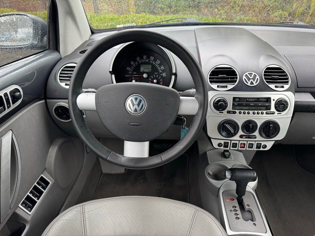 Used 2004 Volkswagen Beetle GLS image 9