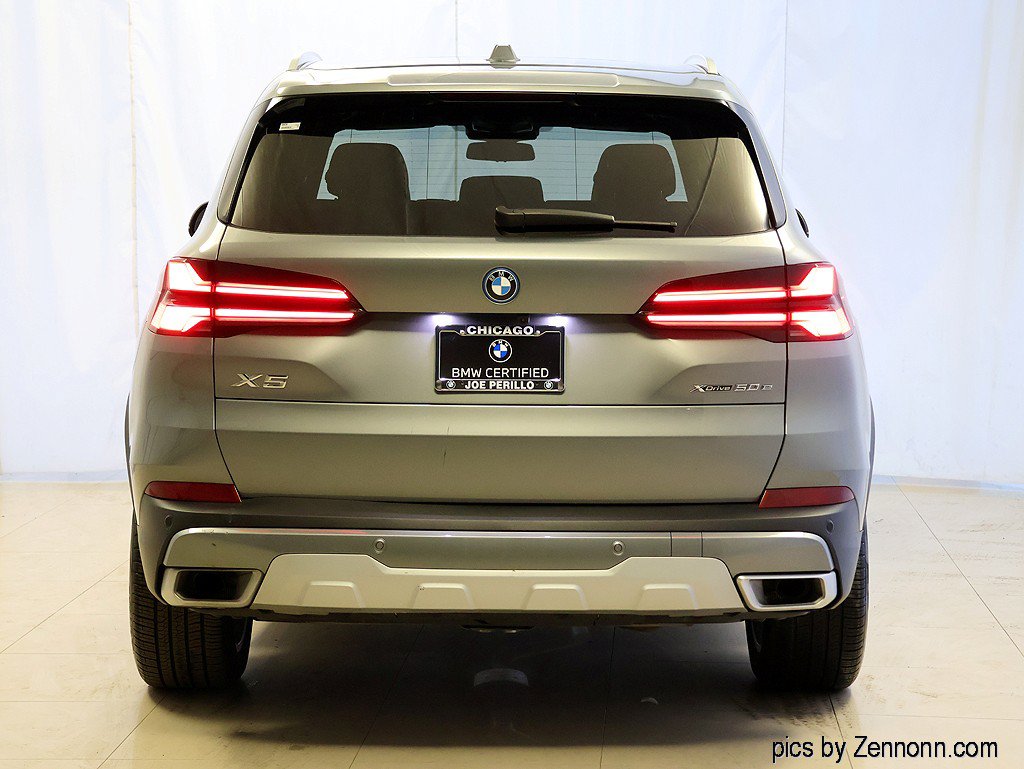 Certified 2025 BMW X5 xDrive50e w/ Premium Package AWD/4WD image 7