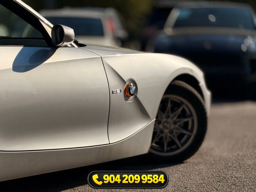 Used 2003 BMW Z4 2.5i RWD image 10