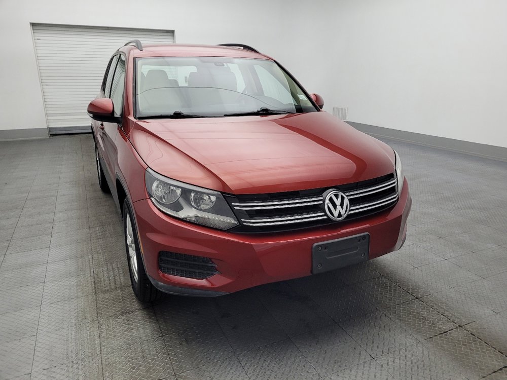 Used 2016 Volkswagen Tiguan S image 14