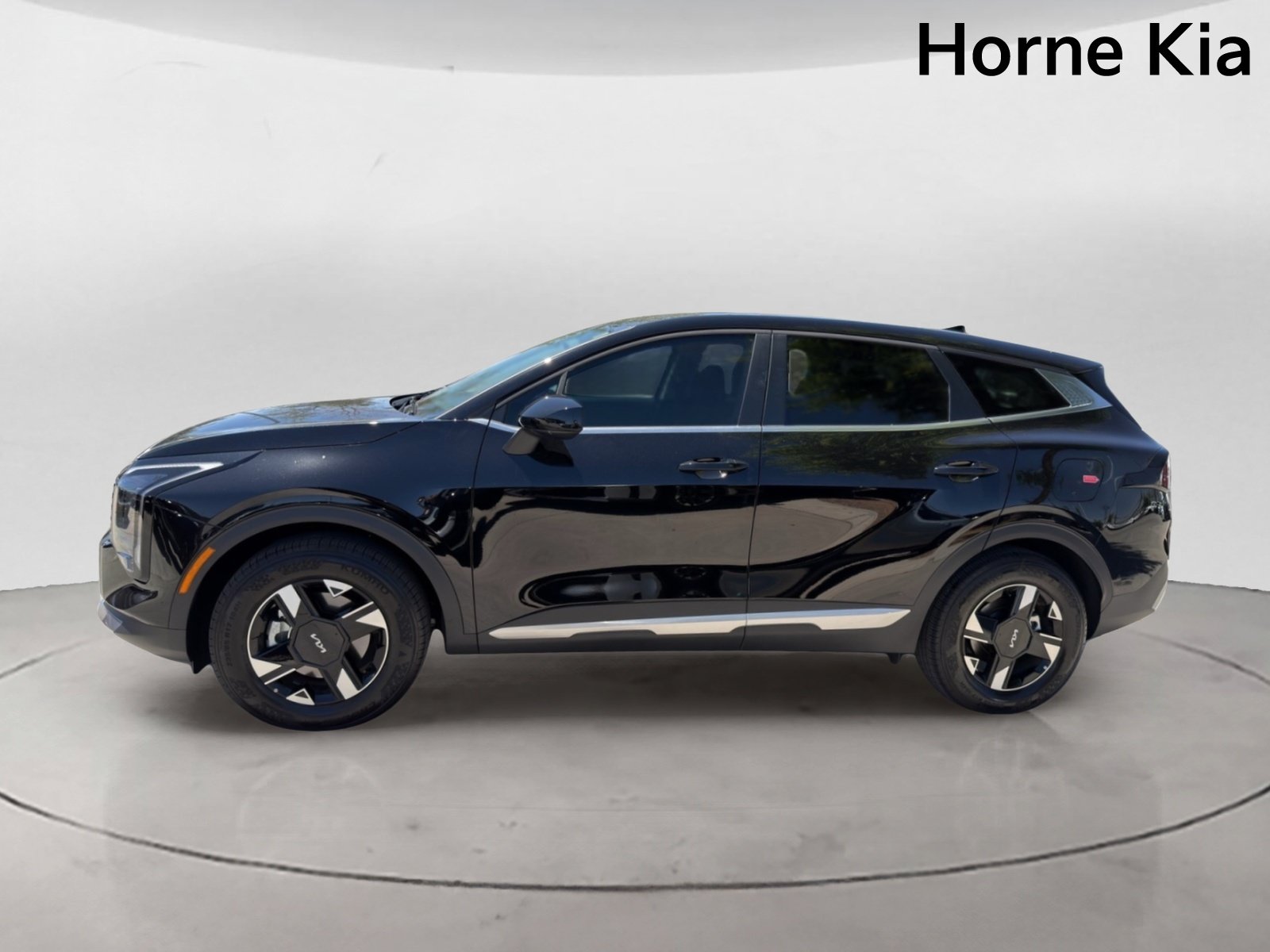 New 2026 Kia Sportage LX FWD image 6