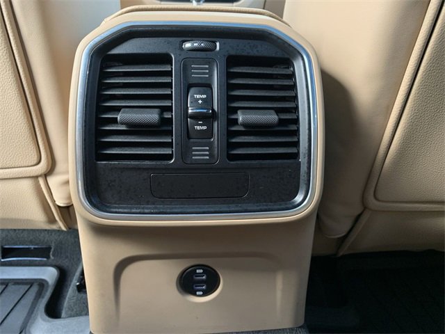 Used 2021 Porsche Macan image 32