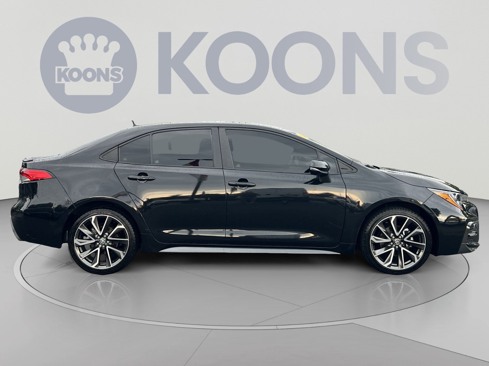 Used 2022 Toyota Corolla SE FWD image 8