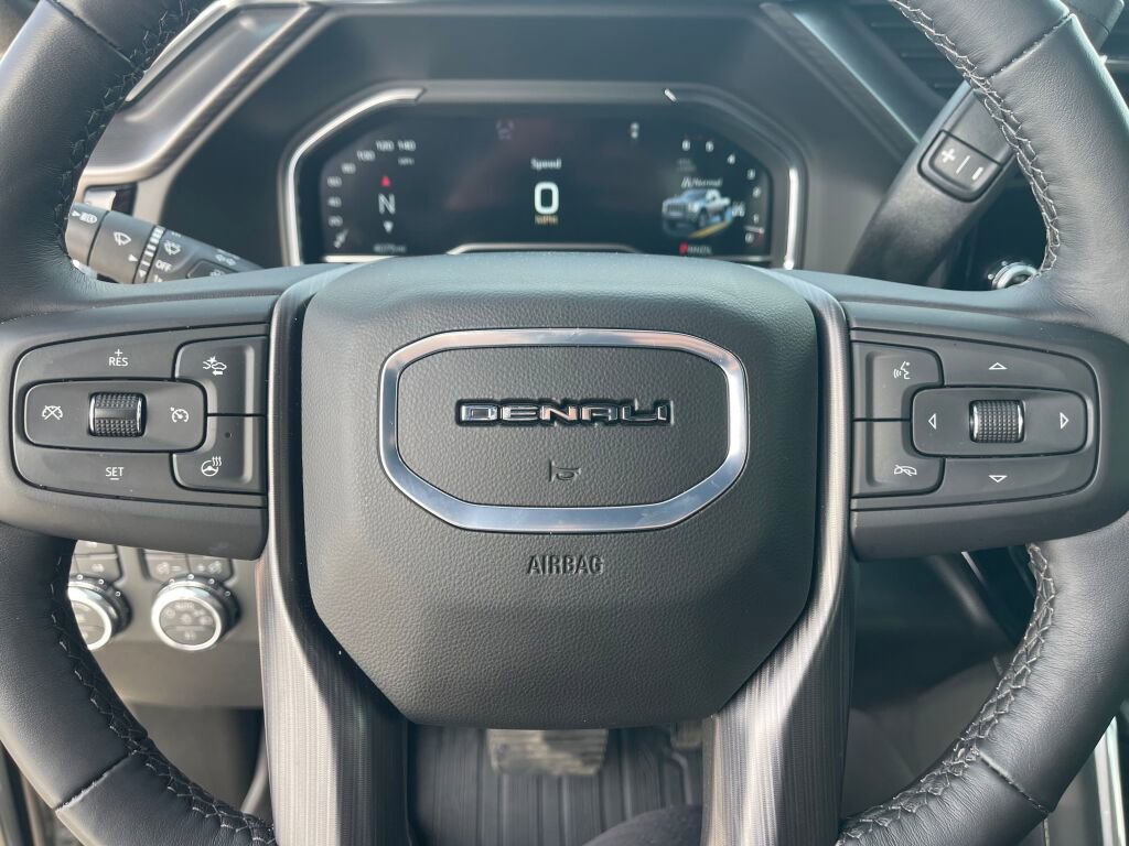 Used 2025 GMC Sierra 2500 Denali Ultimate w/ Max Trailering Package image 13
