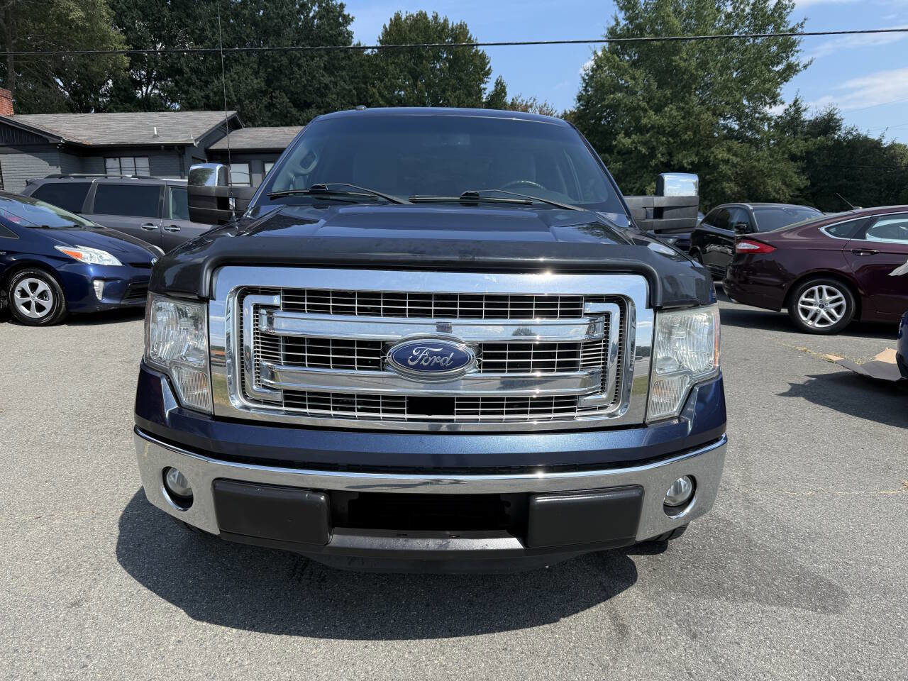 Used 2013 Ford F150 XLT w/ XLT Chrome Pkg image 2