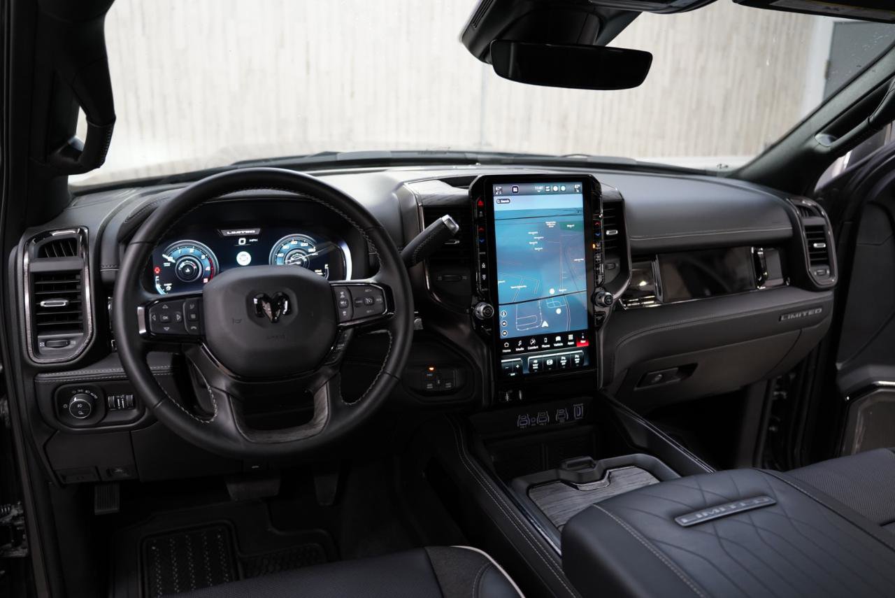 Used 2025 RAM 2500 Limited image 11