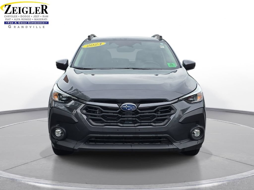 Used 2024 Subaru Crosstrek 2.0i Premium AWD/4WD image 2