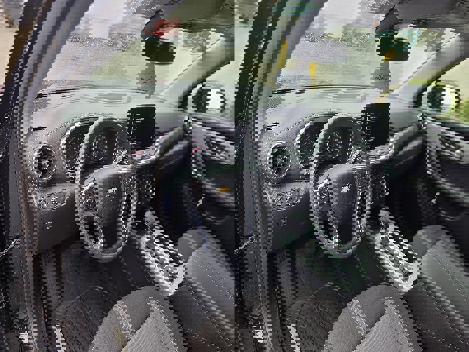 Certified 2023 Chevrolet Blazer LT w/ Driver Confidence Package image 15