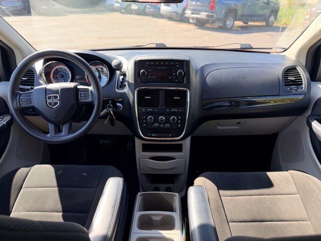 Used 2013 Dodge Grand Caravan SE FWD image 16