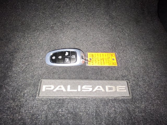 Used 2023 Hyundai Palisade Limited w/ Cargo Package AWD/4WD image 31