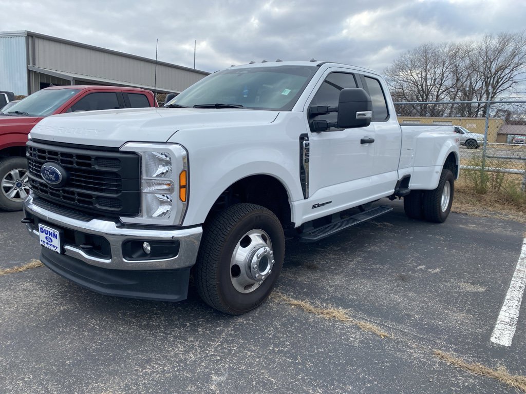 Used 2024 Ford F350 XL w/ XL Driver Assist Package image 4