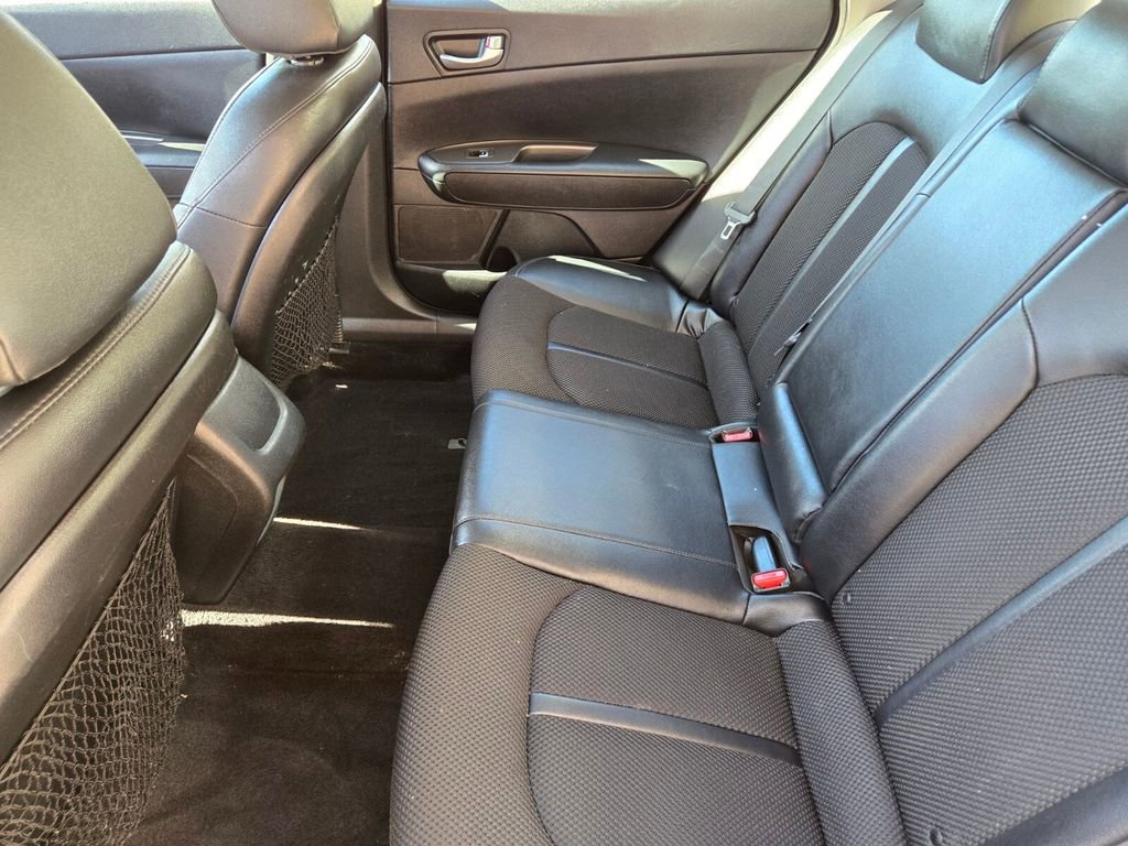 Used 2019 Kia Optima S FWD image 13