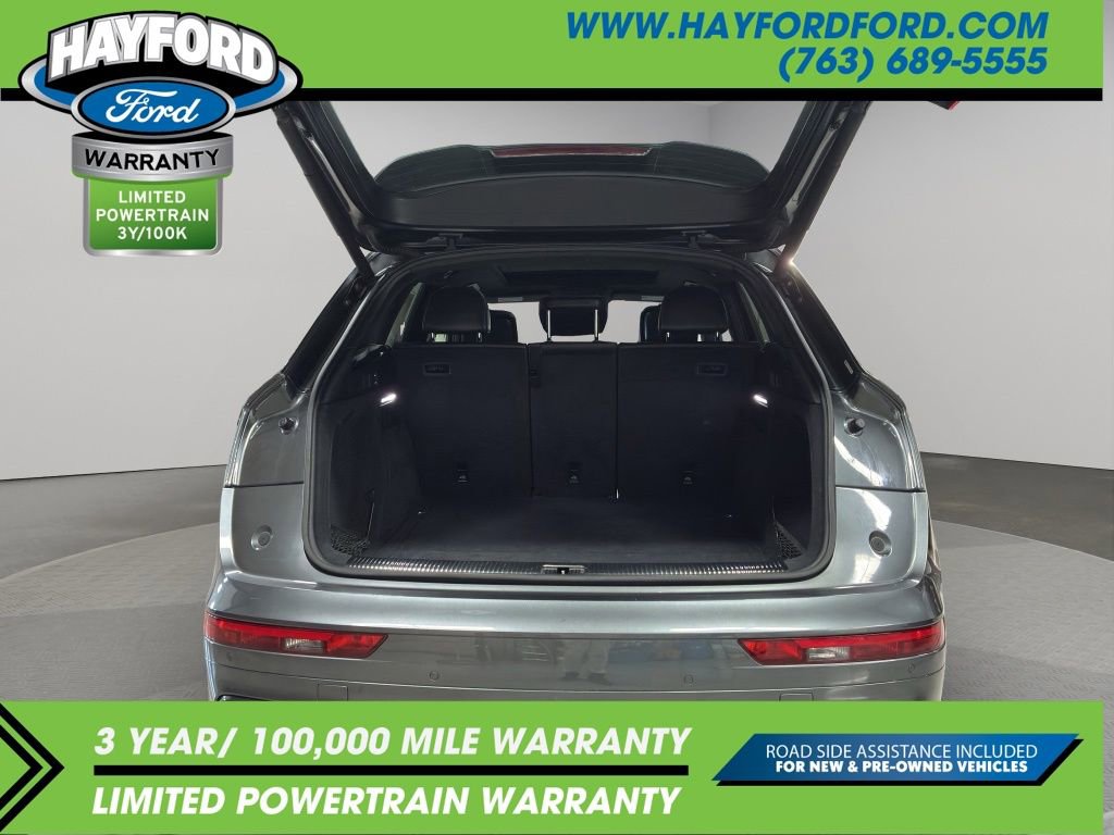 Used 2019 Audi SQ5 Premium Plus w/ Premium Plus Package image 19