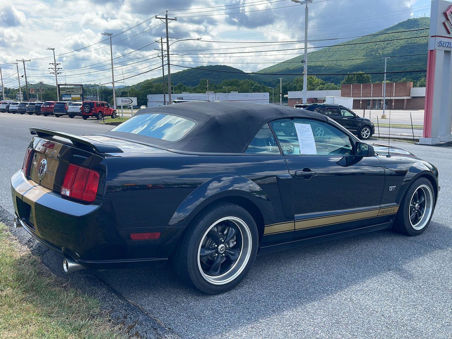 Used 2006 Ford Mustang GT Premium RWD image 7