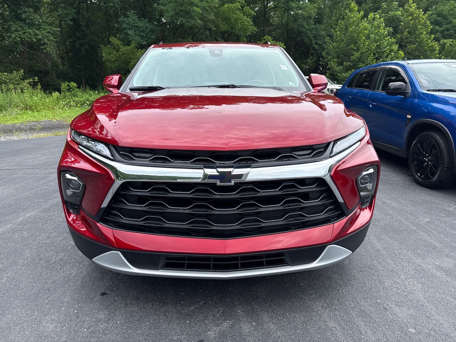 New 2026 Chevrolet Blazer LT w/ Convenience Package AWD/4WD image 2