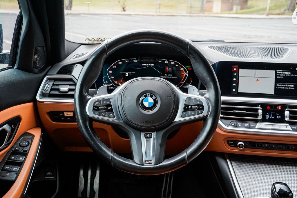 Used 2022 BMW M340i xDrive image 13