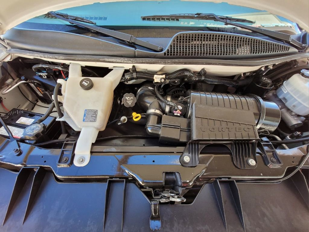 Used 2012 Chevrolet Express 2500 w/ Cold Climate Package image 9